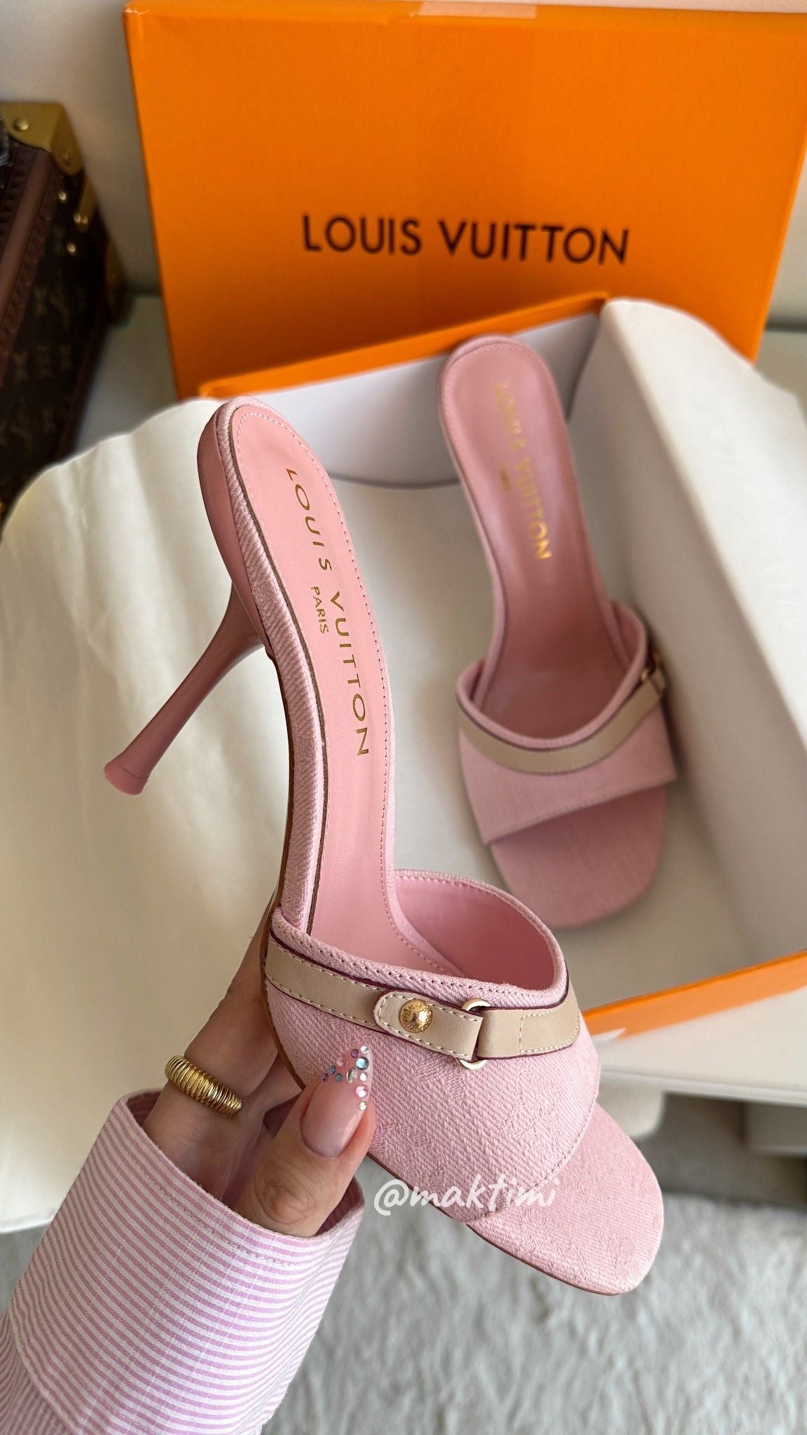 Louis Vuitton Neo Revival Heels